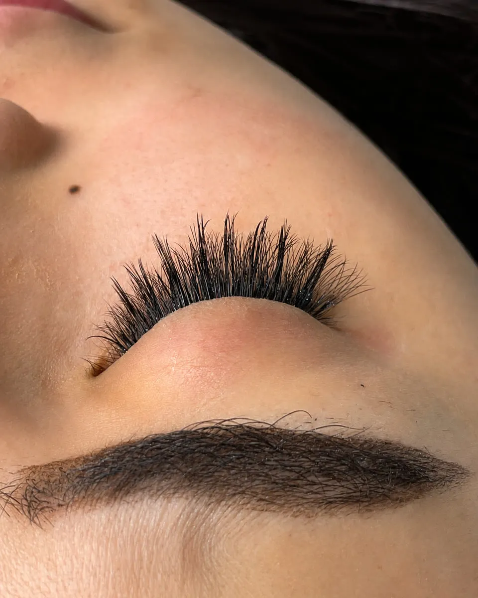 Kim Kardashian lash extensions in Dubai, dense, wispy lash line at AZIZAM beauty salon